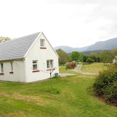 Killarney Lakeland Cottages Exterior photo
